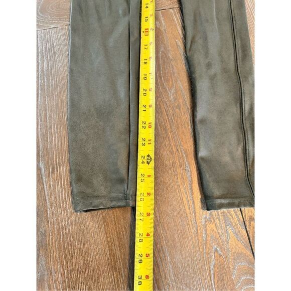 SPANX Rich Olive Green Faux Leather Liquid Leggings Size Small - Picture 8 of 8